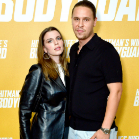 Julia Fox was married to Peter Artemiev from 2018 until 2020.